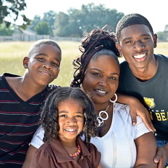 Meet your Posher, Bruce - Picture 1 of 1